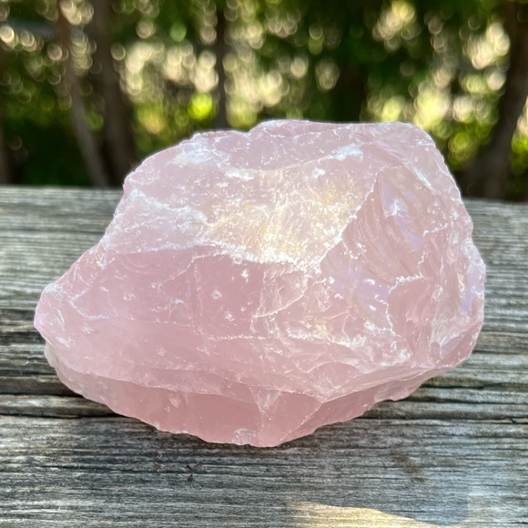 Raw Rose Quartz - Picture 2 of 4